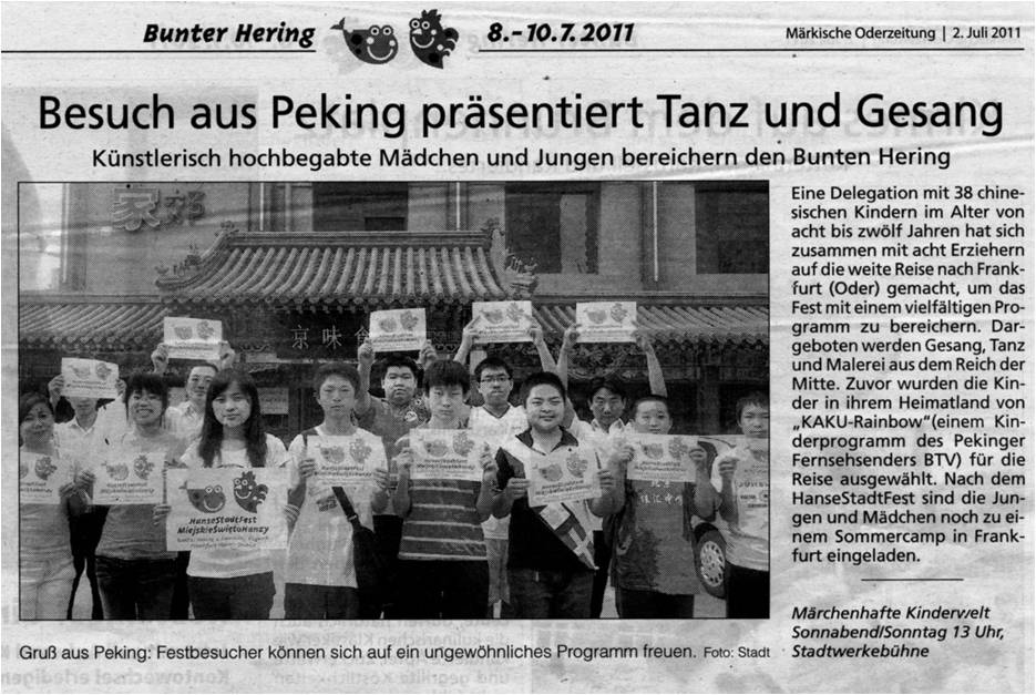 Besuch aus Peking präsentiert Tanz und Gesang